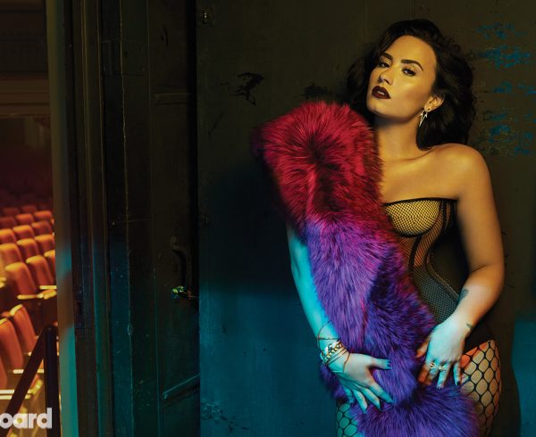 06-Nick-Jonas-and-Demi-Lovato-09-bb19-fea-billboard-1240-cv