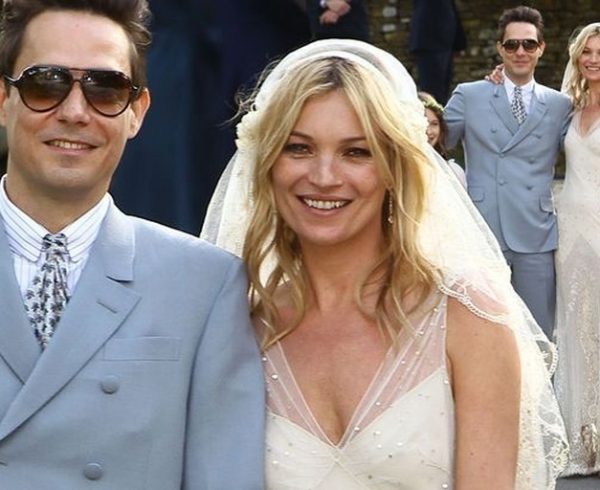 57f3564f67b0a911b4f78a7c