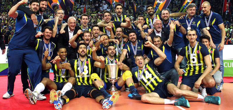 Fenerbahçe'den Avrupa'da çifte zafer aynı günde