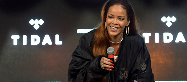Rihanna Tidal Üyelerine Özel Partinin Videolarını Yayınladı! – Riri klibini yeni yayınladığı ''B*tch Better Have My Money'' şarkısını da seslendirdi
