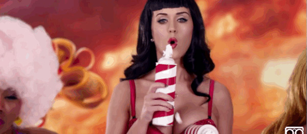 Katy Perry'den Yeni Şarkı: 1984