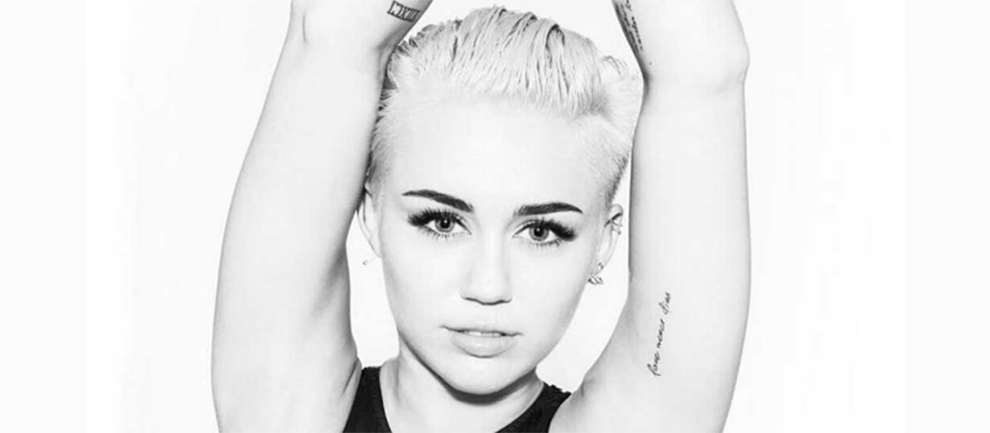 Miley Cyrus Freeheld film müziklerini üstlendi!