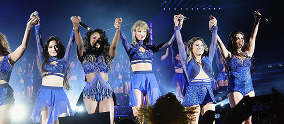 Taylor Swift, 1989 Dünya Turu’nda son olarak Little Mix ile sahneye çıktı.