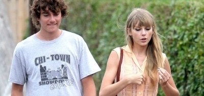 Taylor Swift, Conor Kennedy İle Birlikte