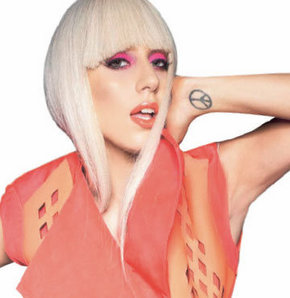 Lady Gaga için kalbi durdu!!
