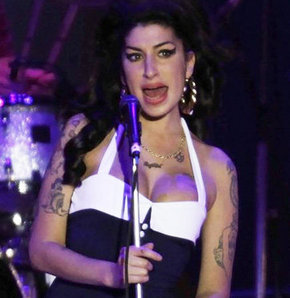 Huylu huyundan vazgeçmedi