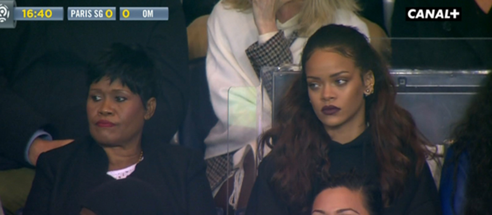 Rihanna PSG – Marsilya maçını tribünden izledi