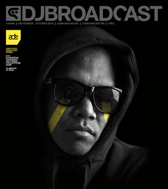 Chuckie & Hardwell Feat. Ambush – Move It 2 The Drum