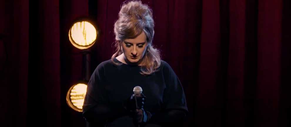 Adele yaptığı şaka ile herkesin aklını başından aldı!