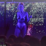 Miley Cyrus’un Tur Öncesi Konseri  – 39