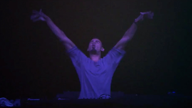 Afrojack – Ten Feet Tall ft. Wrabel