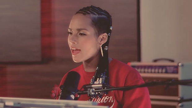 Alicia Keys – We Are Here