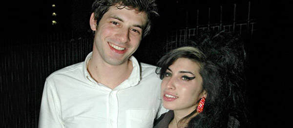 Albümü Amy Winehouse'a İthaf Etti