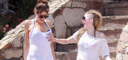 Avril'dan Şaşırtan Hareket