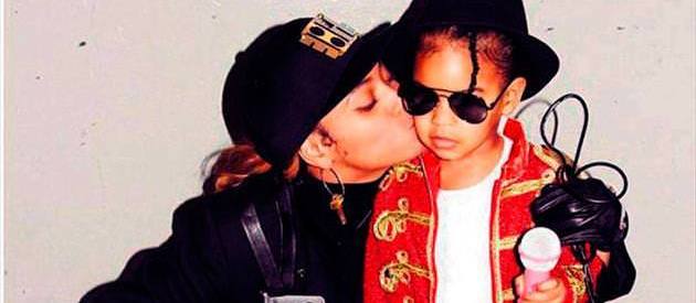 Beyonce'nin kızı Blue Ivy sosyal medyada yılın starı oldu!