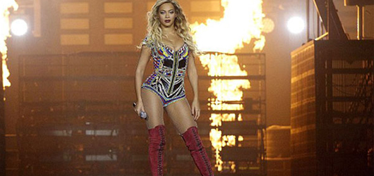 Beyonce O2 Arena'yı Salladı