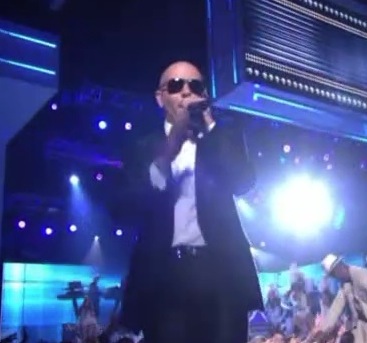 Billboard Award 2011 – Pitbull & Ne Yo