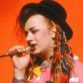 En marjinal popçu İstanbul'a geliyor!