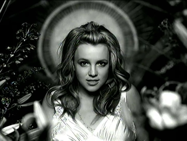 Britney Spears – Someday