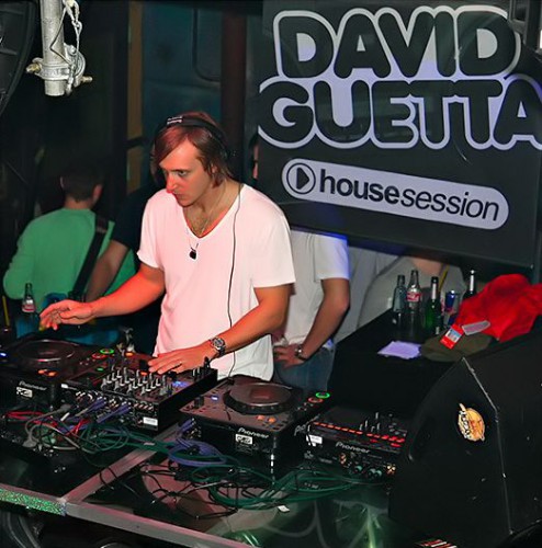 David Guetta feat Miguel – Raise Your Hands