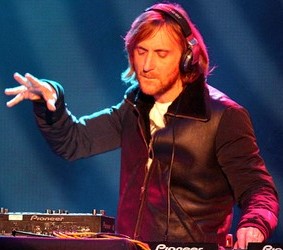 David Guetta – EMA live performance (Taio Cruz, Jessie J)