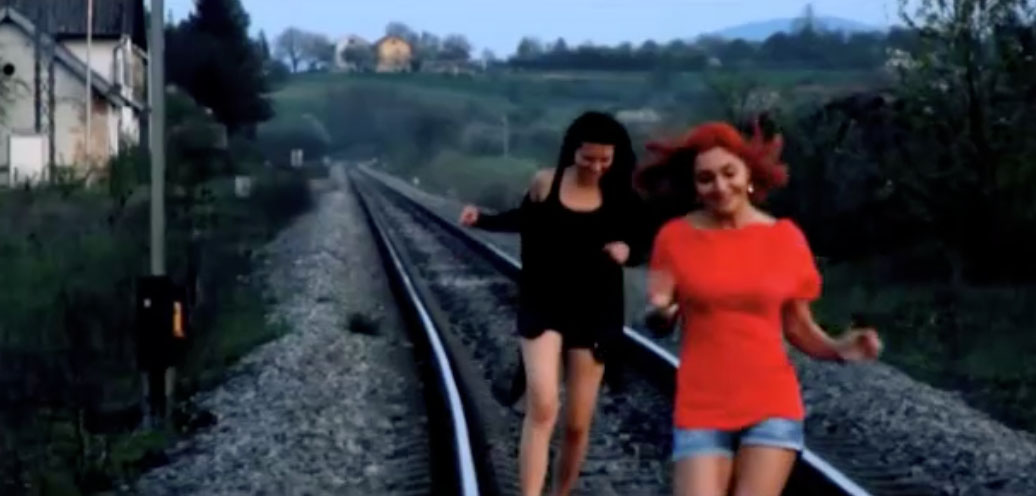 Deepside Deejays – Never Be Alone