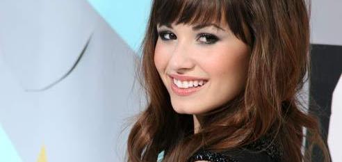 Ashley Tisdale ve Demi Lovato'nun Doğum Günü kutlaması!