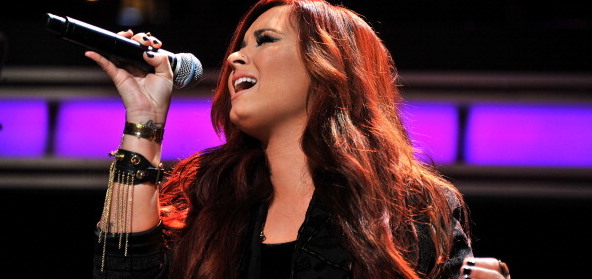 Demi Lovato Bayanlara Taktik Verdi
