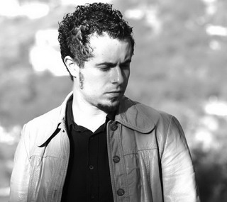 Benden neşeli bir şey çıkmaz