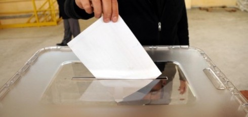 KKTC'de erken seçim kararı
