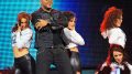 Flo Rida – Good Feeling ( NBA All-Star live performance )