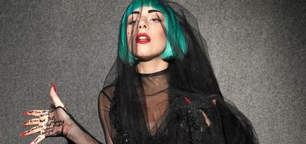 Lady Gaga otel odasında ölü bulundu mu?