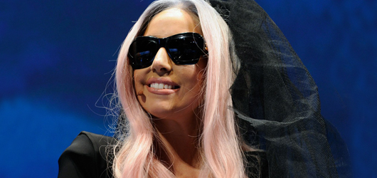 Lady Gaga Hayranlarına Teşekkür etti