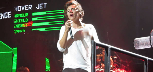 Harry Styles'ın Talihsiz Anları – Rahatsızlandı ve sahnede kustu
