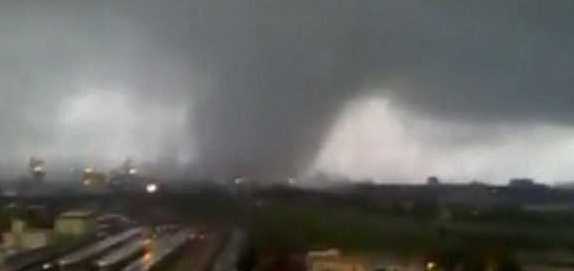 Sardunya Adası'nda hortum: 14 ölü