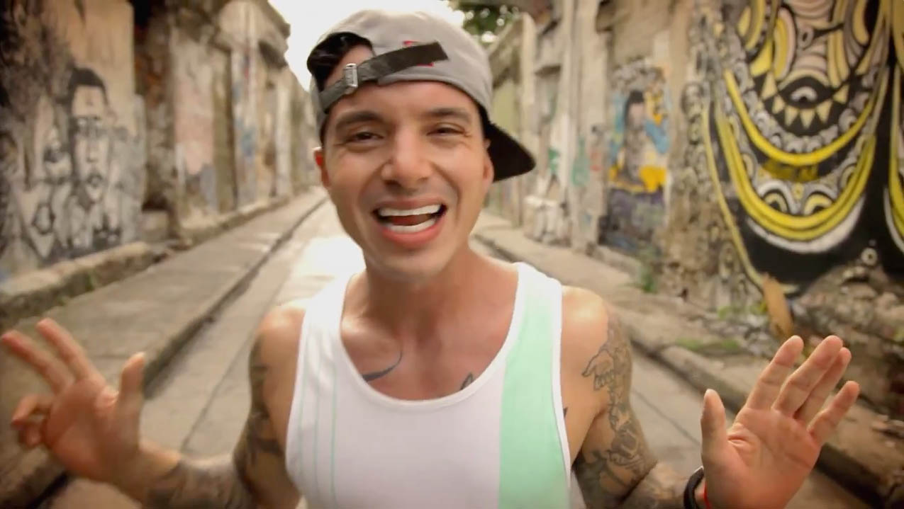 J Balvin – Tranquila