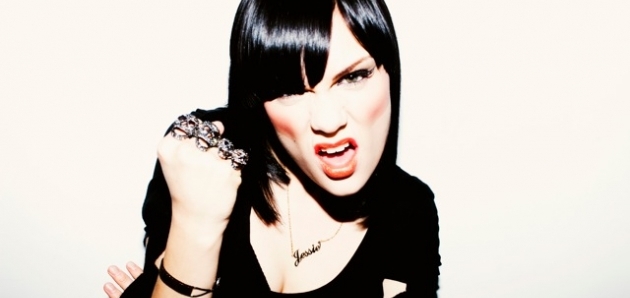 Rihanna'ya rakip olabilir mi?