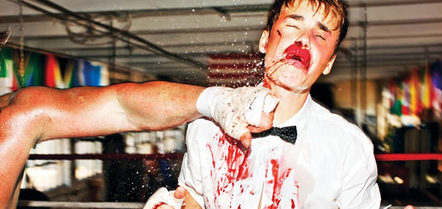 Justin Dayak Yedi – Ringden inemedi