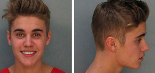 Justin Bieber Hakim Karşısına Çıktı – Duruşma canlı olarak ekranlara verildi