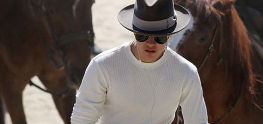 Justin Bieber Kovboyluğa Özendi