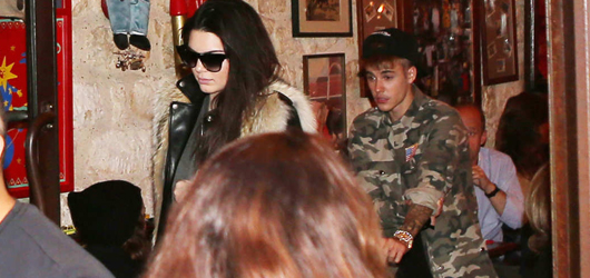 Justin Bieber ve Kendall Jenner Paris'te Akşam Yemeğinde Görüntülendiler