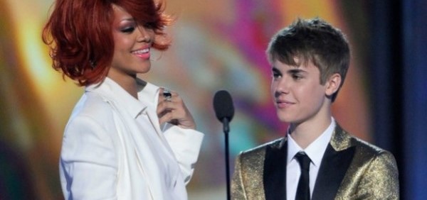 Rihanna Justin'e geçit vermedi.