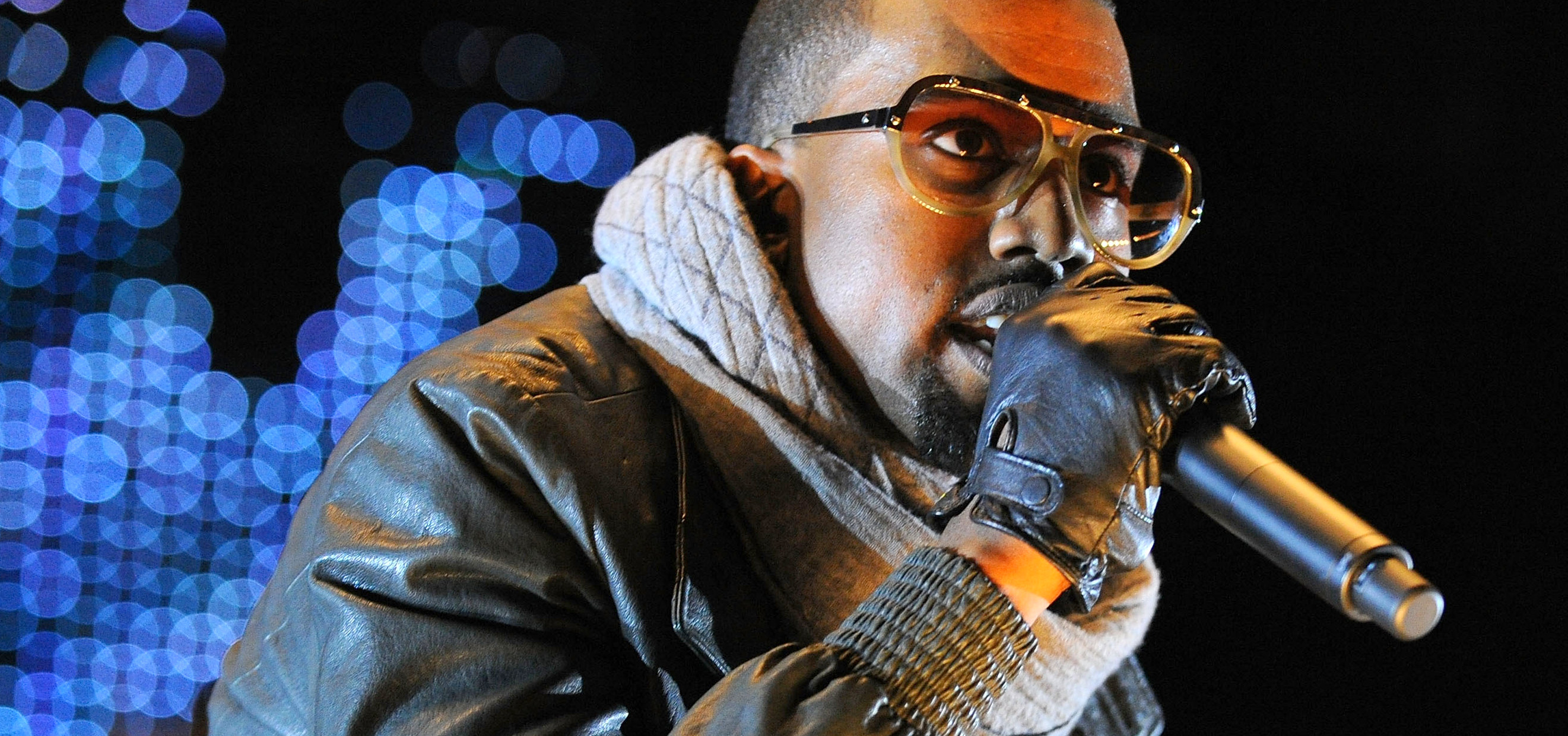 Kanye'den Zarif Jest