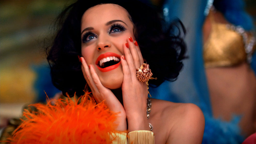 Katy Perry moda ikonu seçildi