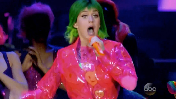 Katy Perry – Birthday [BBMA's 2014]