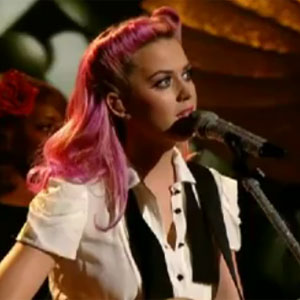 Katy Perry – The One That Got Away (X Factor Live Performance)