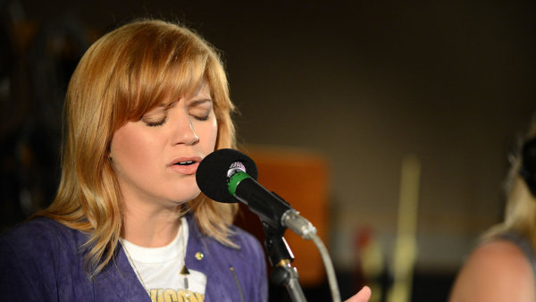 Kelly Clarkson – Princess of China (cover)