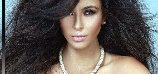 Müzik dünyasına seksi adım – Kısa bir süre önce basketbolcu sevgilisi Kris Humpries'le dünyaevine giren Kim Kardashian, müzik dünyasına hızlı girdi..