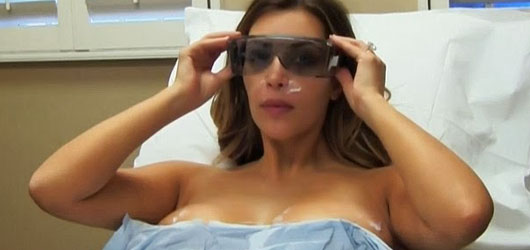 Kim Kardashian Bir Bunu Yapmamıştı