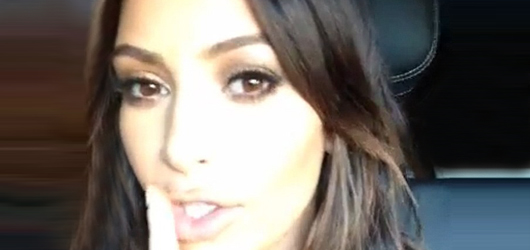 Kardashian Kardeşlerini Gizli Kameraya Aldı – Şarkı söyleyen kardeşlerini gizlice çekti ve yayınladı